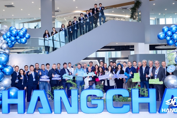 歐洲經(jīng)銷商代表團(tuán)到訪杭叉，共拓合作新篇章